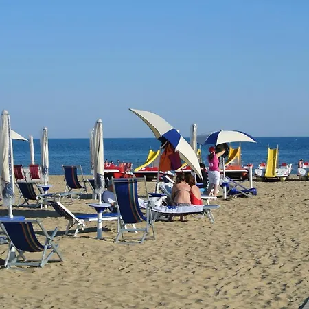 Fuer 6 Personen Ca 48 Qm In Bibione, Adriakueste Italien Und Umgebung Διαμέρισμα Μπιμπιόνε
